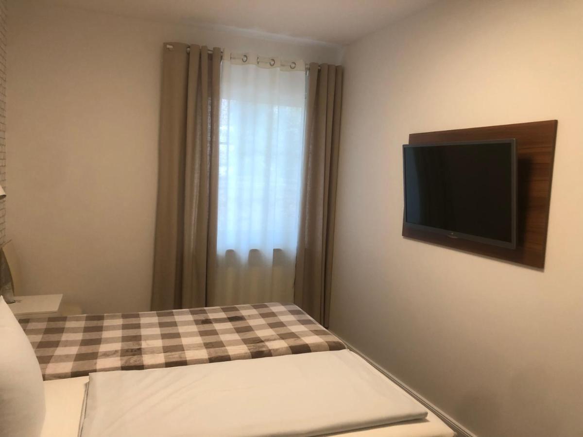 Hotellerie Gasthaus Schubert Garbsen Exteriér fotografie