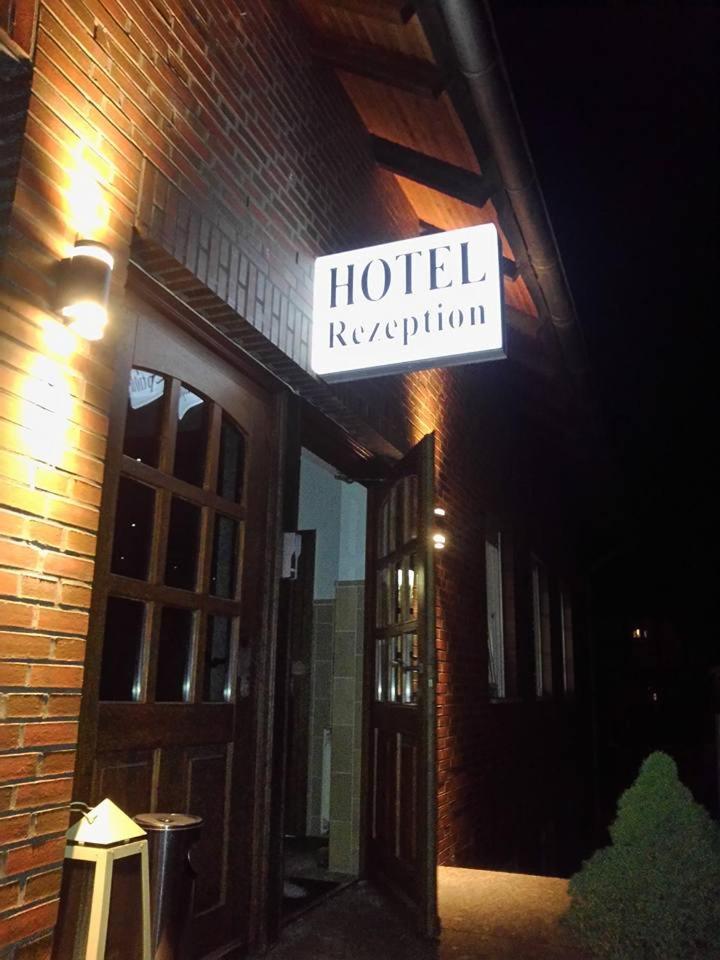 Hotellerie Gasthaus Schubert Garbsen Exteriér fotografie